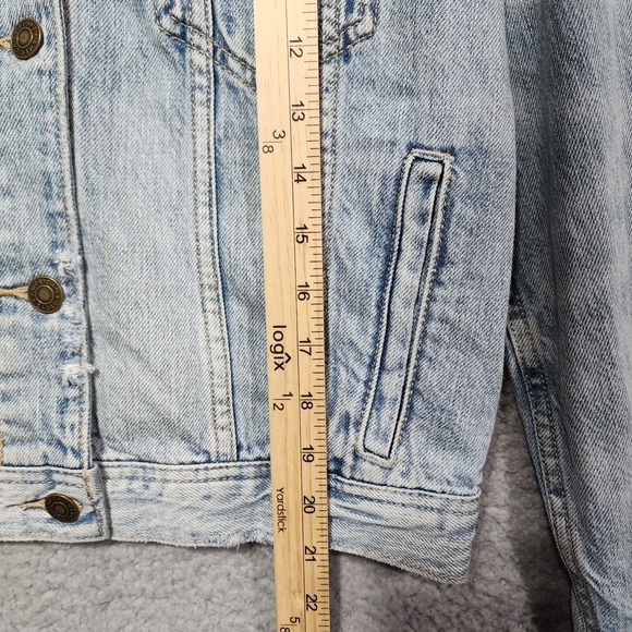 American Eagle Light Washed Denim Jacket Distressed Size Small‎ Blue Jean - Picture 4 of 6